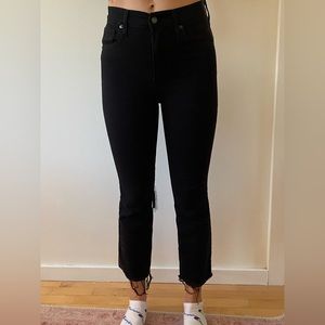 Levi raw hem skinny jeans